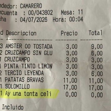 Disgusto inaudito en un bar de Jaén: llaman “tonta” a una clienta celíaca y encima se lo anotan en el ticket de la cuenta 