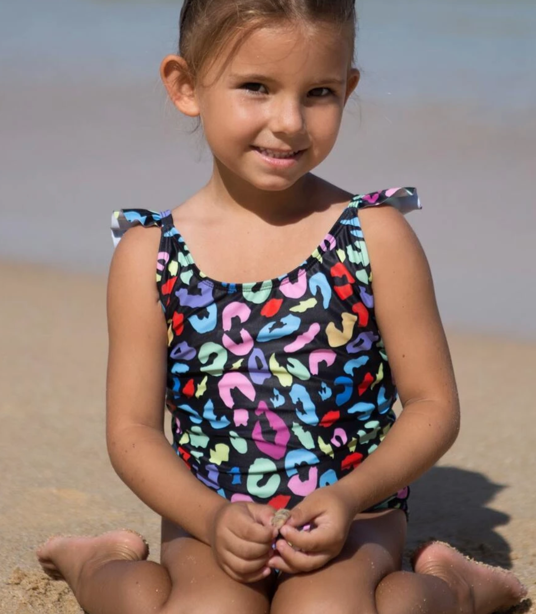 Bañador estampado de colores de niña
