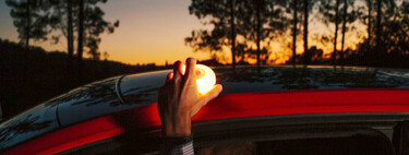 Ha llegado a Carrefour una de las balizas V16 más interesantes: está homologada por la DGT y cuesta menos de 30 euros