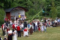 Midsommar, una gran fiesta para recibir al verano en Suecia