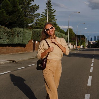 Este otoño reinan los pantalones de pana: estos son los mejores diseños de Zara, Mango y más 
