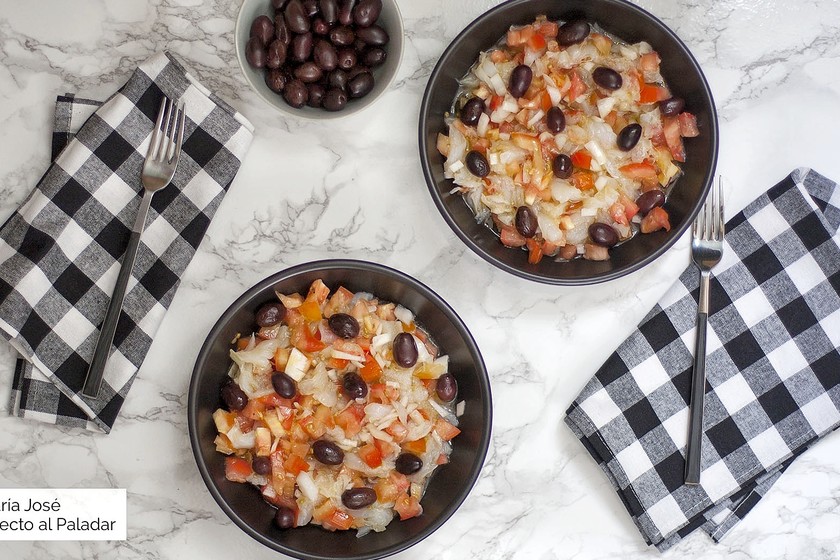 Esqueixada de bacalao: receta de ensalada fácil y deliciosa para los días de verano