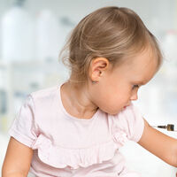 Galicia incluirá tres vacunas gratis en su calendario: meningitis B, papiloma en niños y la antigripal 