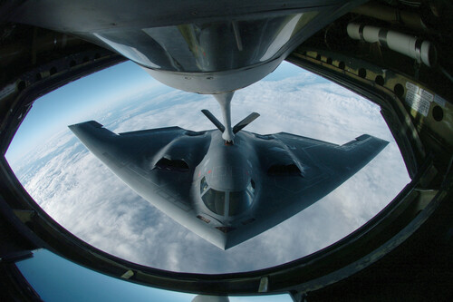 B 2 Spirit 1