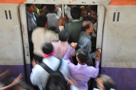 Subiendo al vagón en India