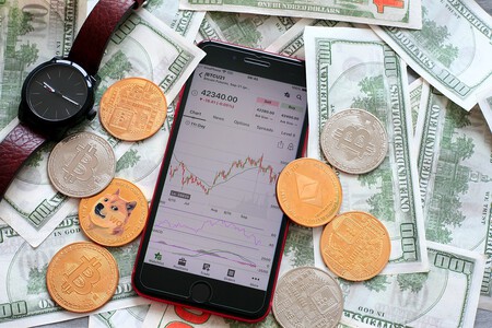 Las shitcoins: Por qué la práctica de meter dinero a criptomonedas de valor casi cero "por si explotan" es una especulación de altísimo riesgo