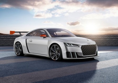 El Audi TT Clubsport Turbo al parecer no le tiene respeto al R8