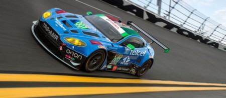 Tres mexicanos en las 24 horas de Daytona con el apoyo de los patrocinios de Checo Pérez.