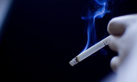 La patronal alemana se plantea eliminar las pausas para fumar en el trabajo