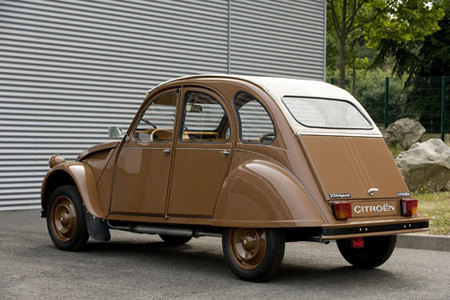 Citroën 2CV by Hermès, lujo para un sexagenario
