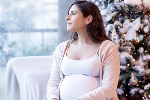 Que el embarazo no te impida disfrutar de la comida en estas fiestas: 11 consejos para controlar tu alimentación en Navidad