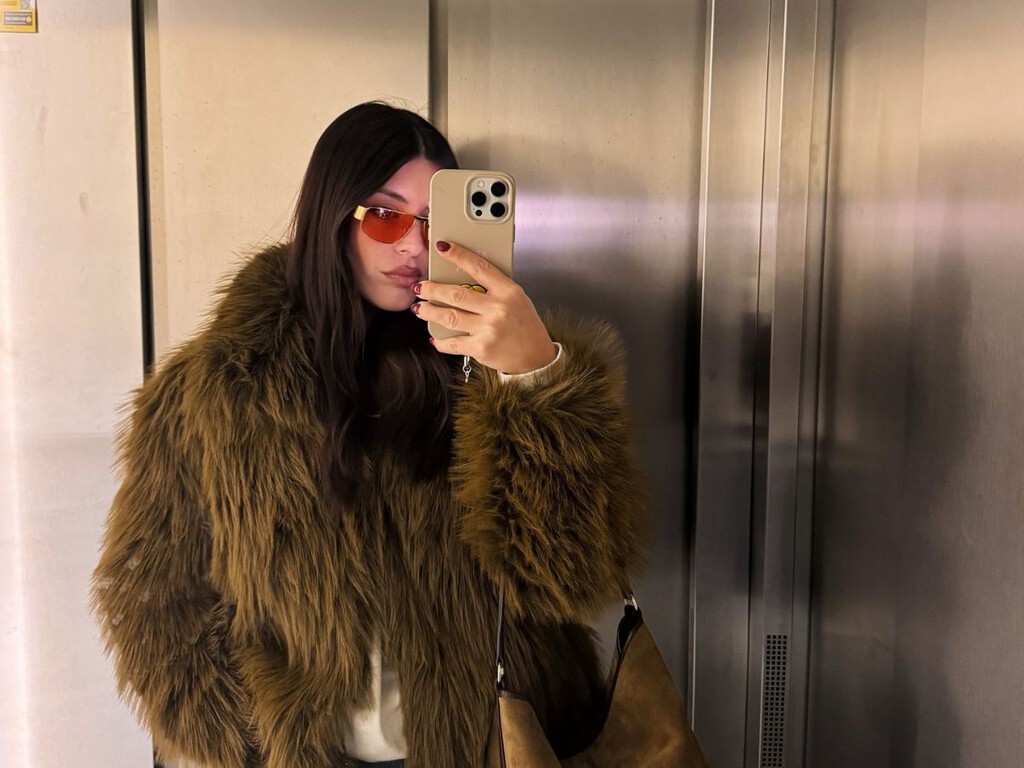 Cinco abrigos de pelo calentitos, gustosos y en tendencia de Primark, Zara o Lefties por menos de 50 euros