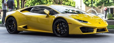 Antes pensávamos que carros Lamborghini e Rolls-Royce eram roubados nas ruas: agora, muitos desaparecem antes mesmo de chegar ao destino 