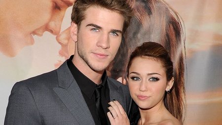 Miley Cyrus y Liam Hemsworth, siguen juntitos, sin drama a la vista
