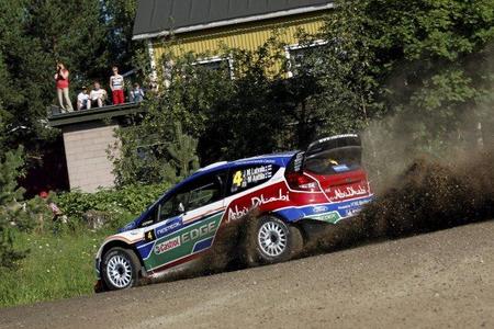 Rally de Finlandia 2011: La guerra civil en Citroën permite a Jari-Matti Latvala sumarse a la pelea