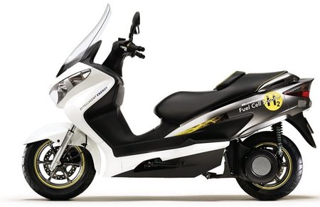 Suzuki Burgman Fuel Cell, el primero en la Unión Europea