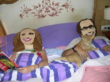 Para reír en la cama: cojines con tu retrato