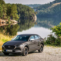 Es oficial: el primer coche eléctrico de Mazda tendrá una batería de 35,5 kWh y un motor de 103 kW (140 CV)