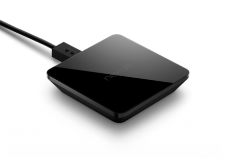El cargador inalámbrico y los bumpers de Nexus 5 aparecen en Google Play