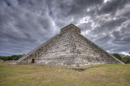 Leyenda Chichén Itzá