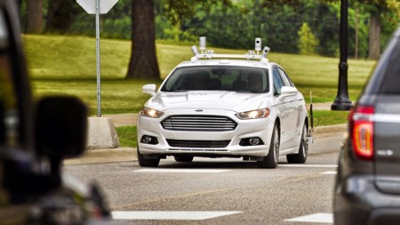 Ford Fusion Hybrid Autonomo 4
