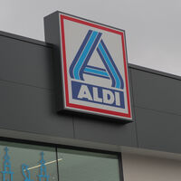 Desde mañana en Aldi (y por menos de 10 euros) este pack de tres luces LED con sensores: ideales para el pasillo de casa