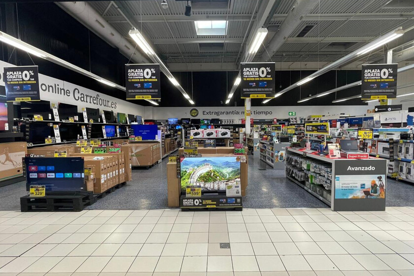 Carrefour deja a precio de outlet esta tele QLED Samsung de 55 pulgadas y te hace un regalo para tus próximas compras