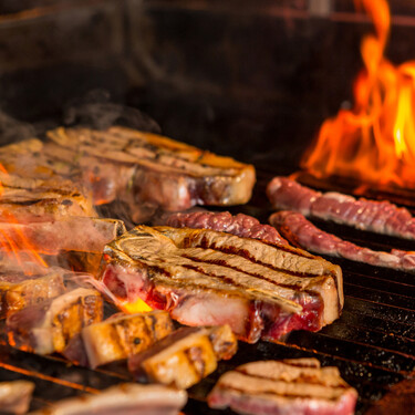 Lidl tiene por menos de 30 euros la barbacoa de carbón perfecta para jardines o terrazas pequeñas