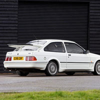 Este impoluto Ford Sierra RS Cosworth de 1987 sale a subasta con un precio estimado de hasta 84.000 euros