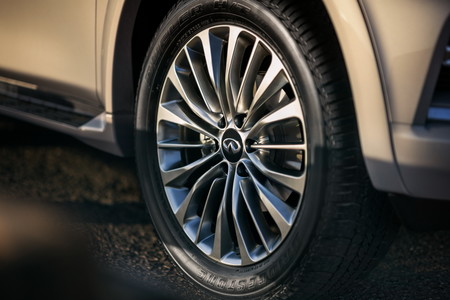 Infiniti Qx80 2018 Teaser