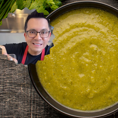 Para hacer una buena salsa verde para tus guisados o tacos, cambia el agua natural por mineral, según el chef José Ramón Castillo 