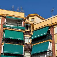 Quiero poner un toldo en casa. Cuál es el tipo que debo instalar según la orientación