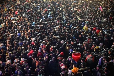 Apple deja de vender el iPhone 4S en algunas de sus tiendas de China por incidentes en las colas
