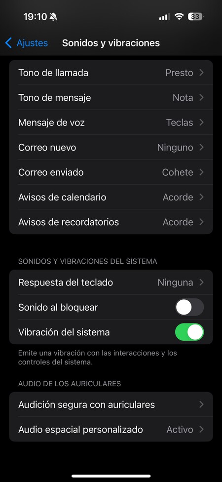 Personalizar los niveles de audio de los auriculares en tu iPhone