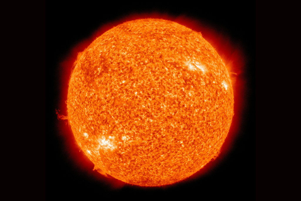 Los científicos creen que el Sol acabará con el sistema solar dentro de cinco mil millones de años . Noticias en tiempo real