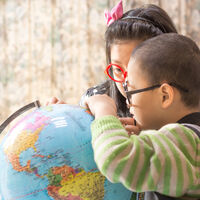 51 adivinanzas de ciudades, países y continentes para que los niños se diviertan y aprendan geografía 