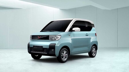 Wuling Hong Guang Mini EV, este pequeñín está por cumplir un año de vida y ya le paso por encima a Tesla
