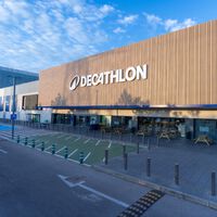 Las sandalias Skechers más cómodas, ligeras y todoterreno, bajan de precio en Decathlon