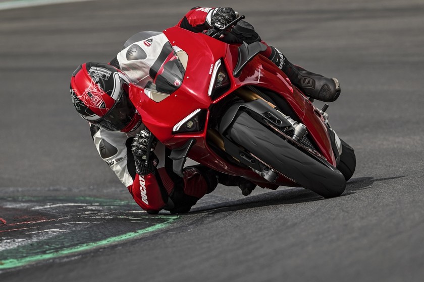 www.motorpasionmoto.com