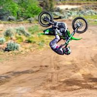 Alucina con los frenéticos seis vídeos que son candidatos a ganar el X Games Real Moto 