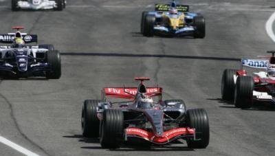 Ron Dennis culpa a Raikkonen