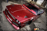 Crueldad extrema: Lamborghini Espada cargado de masilla