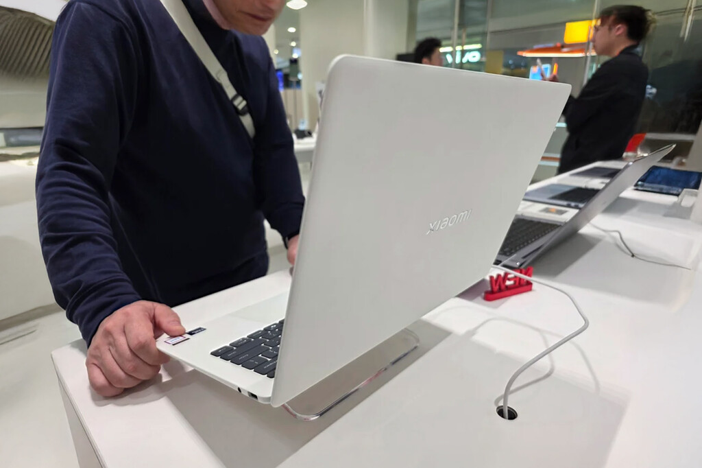 "Un MacBook Pro por el precio de un Air": ya han probado el nuevo Xiaomi Book Pro 14, y las sensaciones han sido buenísimas