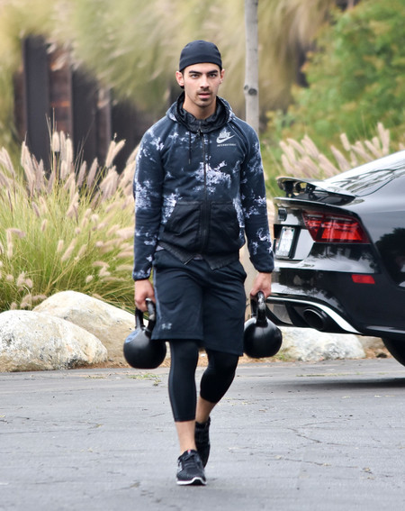 Consigue el look y la rutina de ejercicios de Joe Jonas para estar en forma