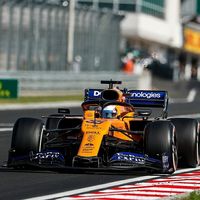 Carlos Sainz ya amenaza al miembro más débil de la nobleza de la Fórmula 1 tras otra exhibición en Hungría