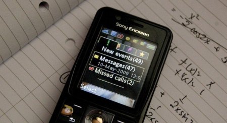 Facebook Messenger, GroupMe, Huddles, iMessage... vuelve la guerra de la mensajería instantánea