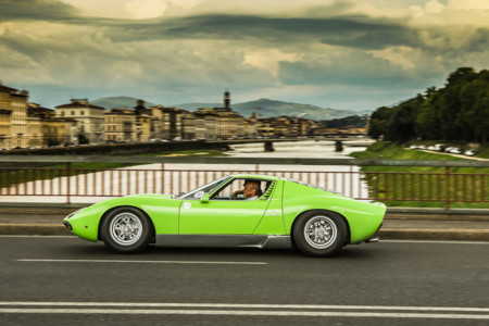 Lamborghini Miura Aniversario 9