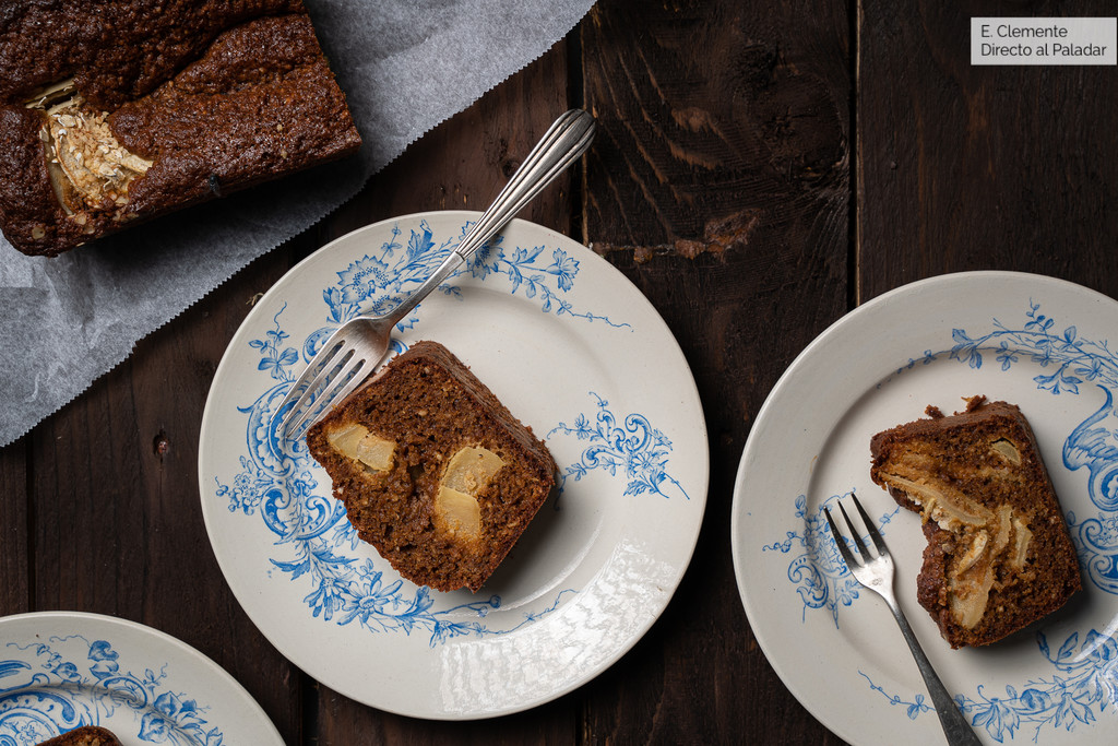 Bizcocho de avena, avellanas y manzana: la receta sin gluten preferida para un desayuno energético