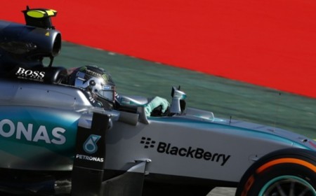 Nico Rosberg arrasa en el Gran Premio de España