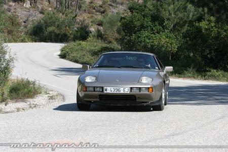 Porsche 928